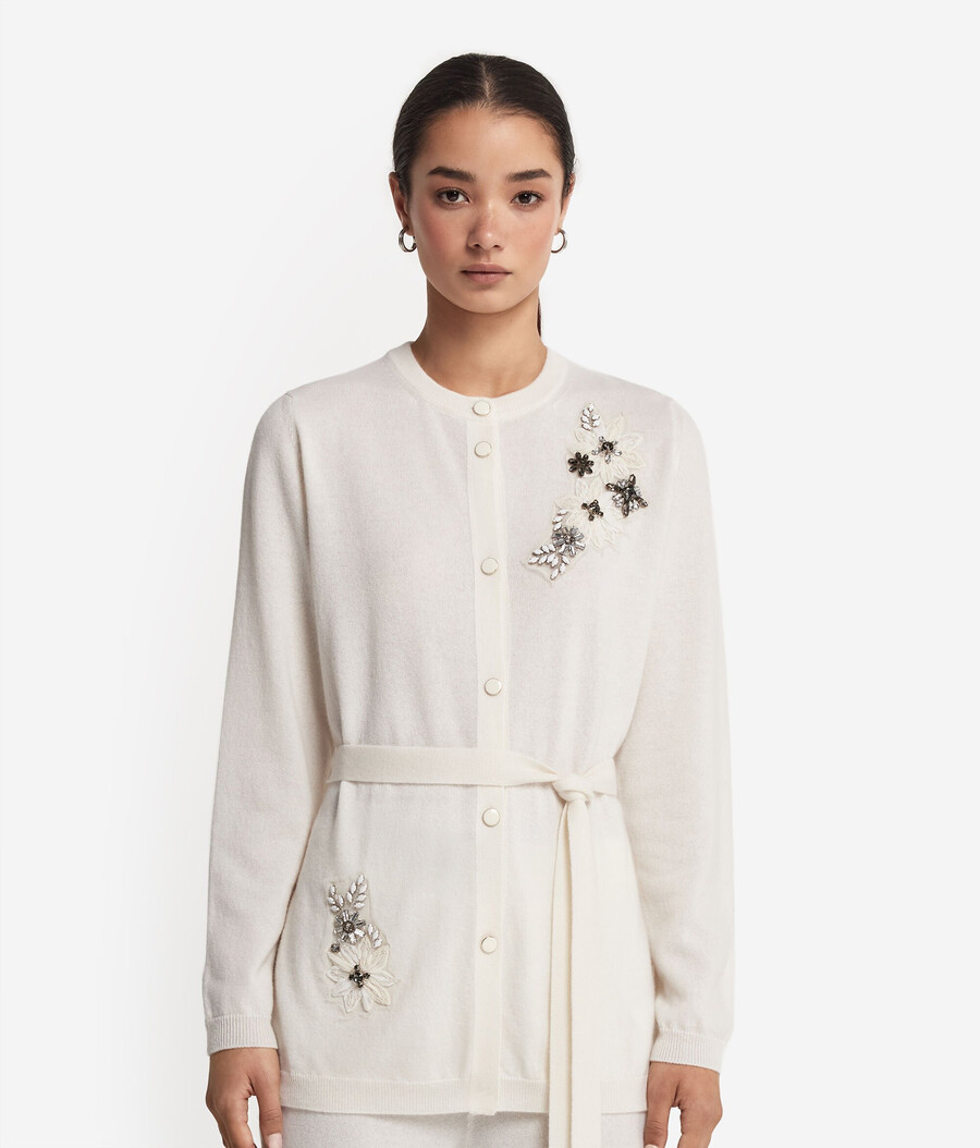 kashmirkofta med blombroderi