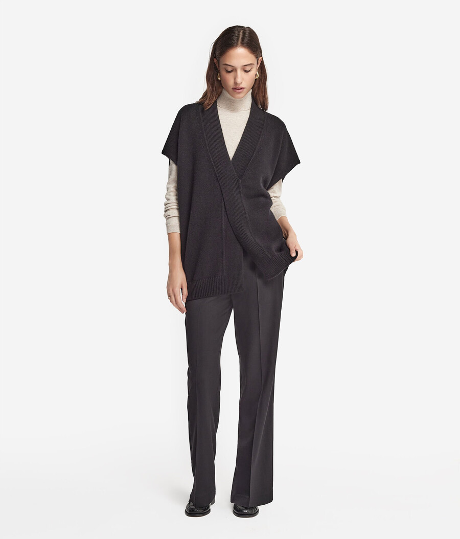 ultramjuk cashmere crossover cape