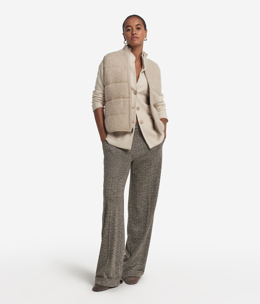 vändbar bouclé och nylon gilet