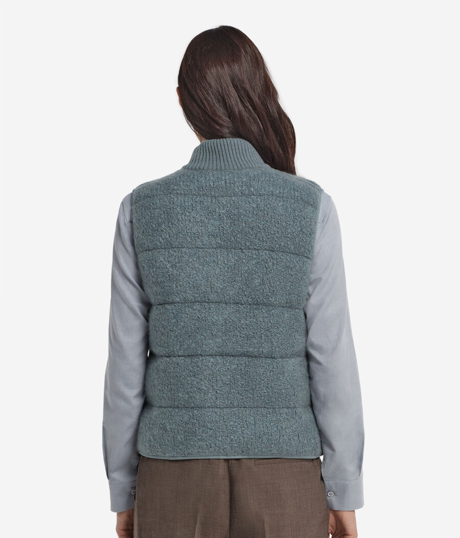 vändbar bouclé och nylon gilet