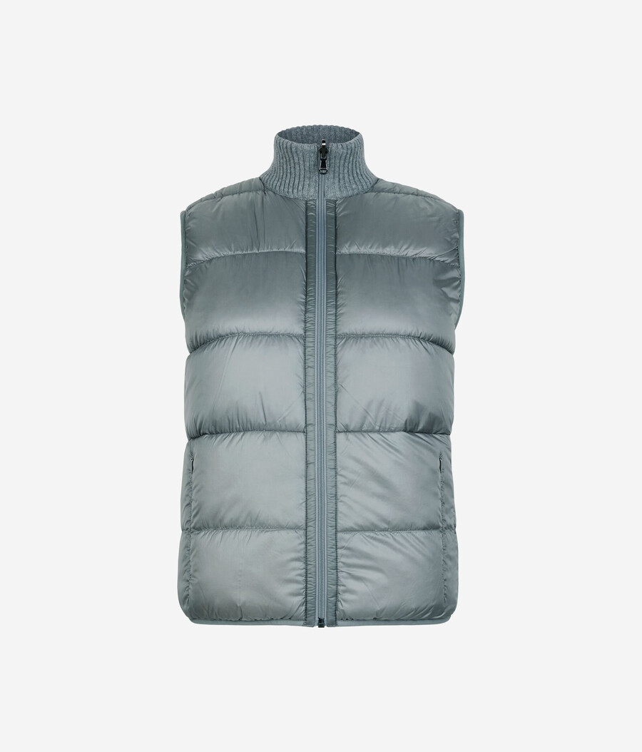 vändbar bouclé och nylon gilet