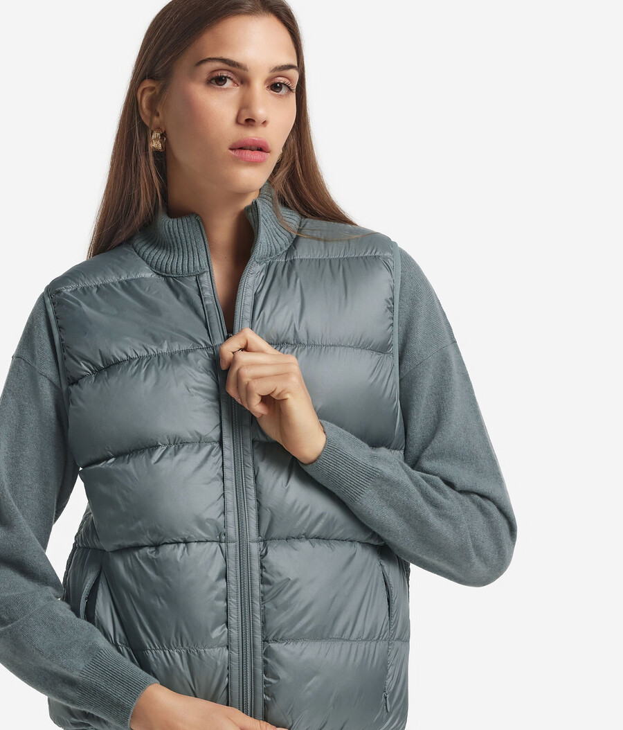 vändbar kabelstickad bouclé gilet