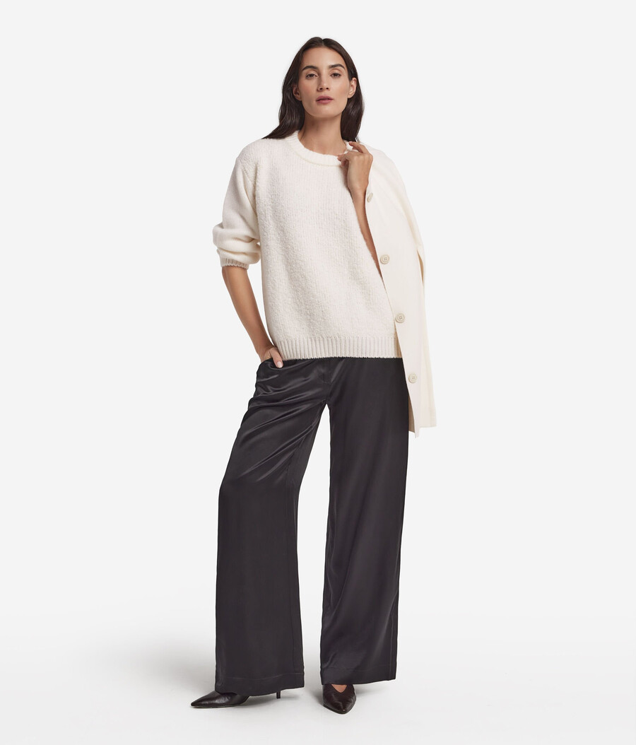 bouclé cashmere-tröja med rund hals