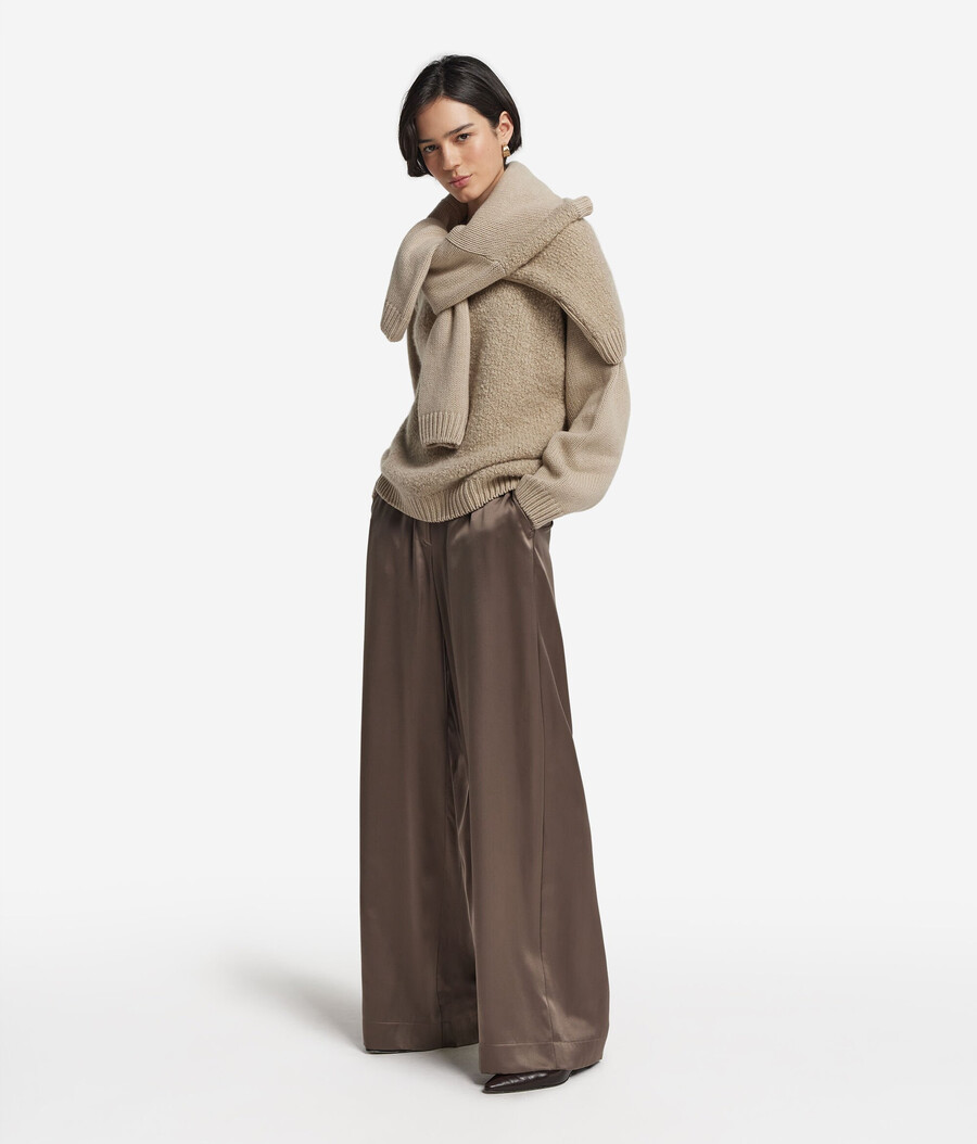 bouclé cashmere-tröja med rund hals