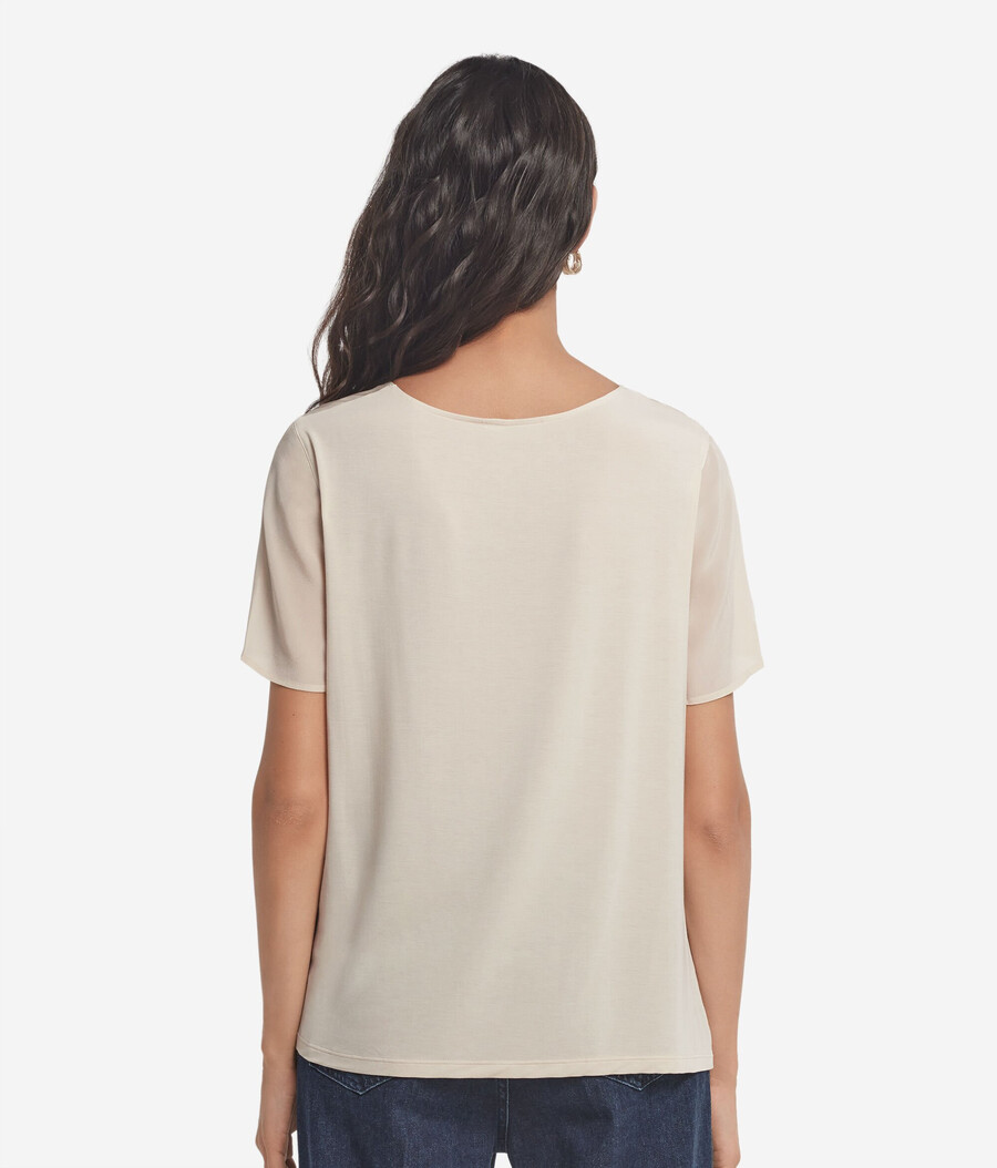 rundhalsad siden-t-shirt