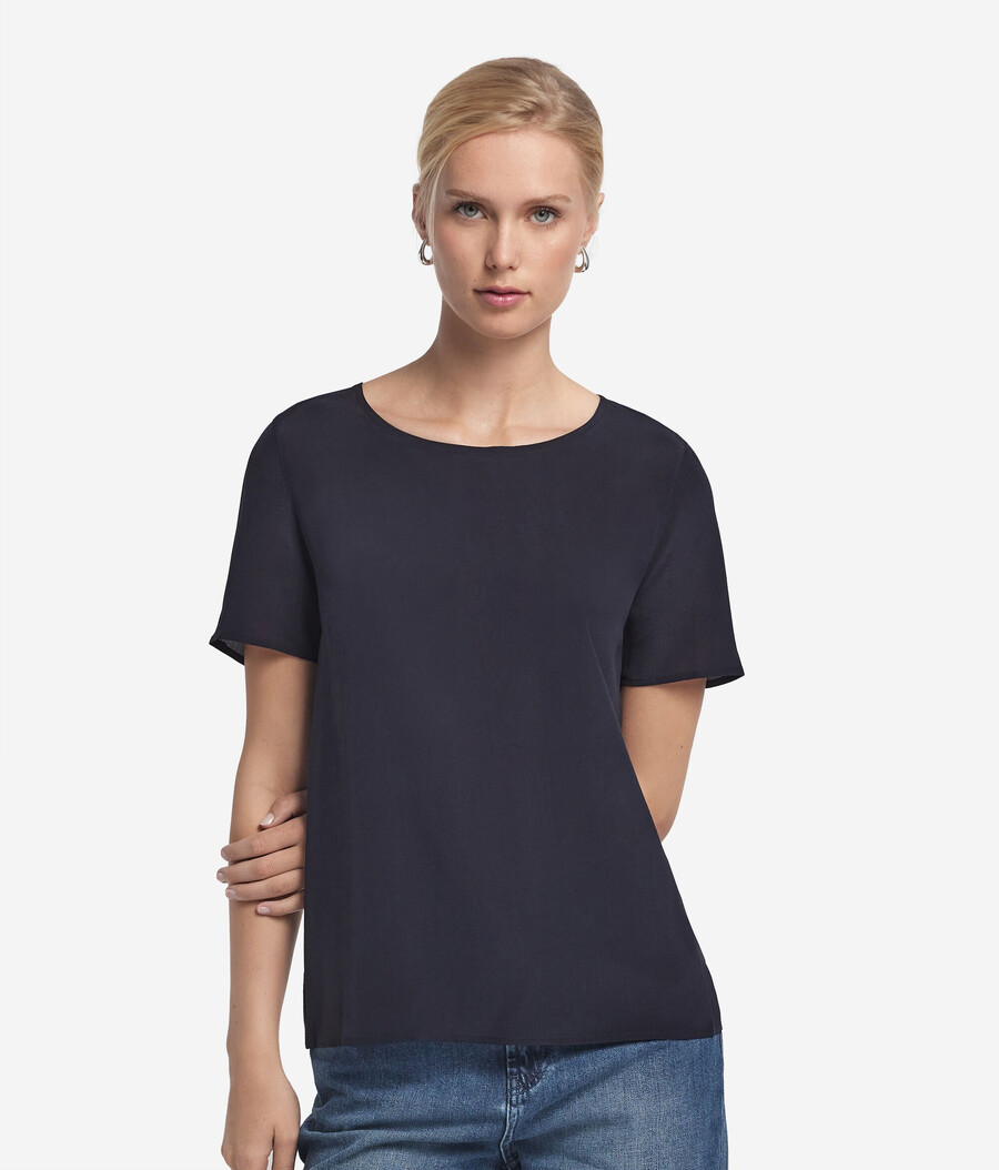 rundhalsad siden-t-shirt