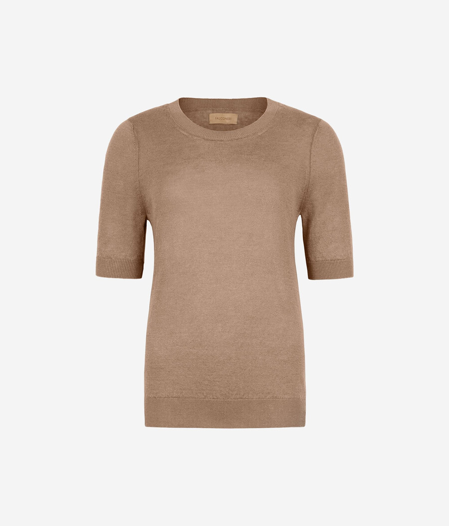 t-shirt med rund hals och bomullsringning