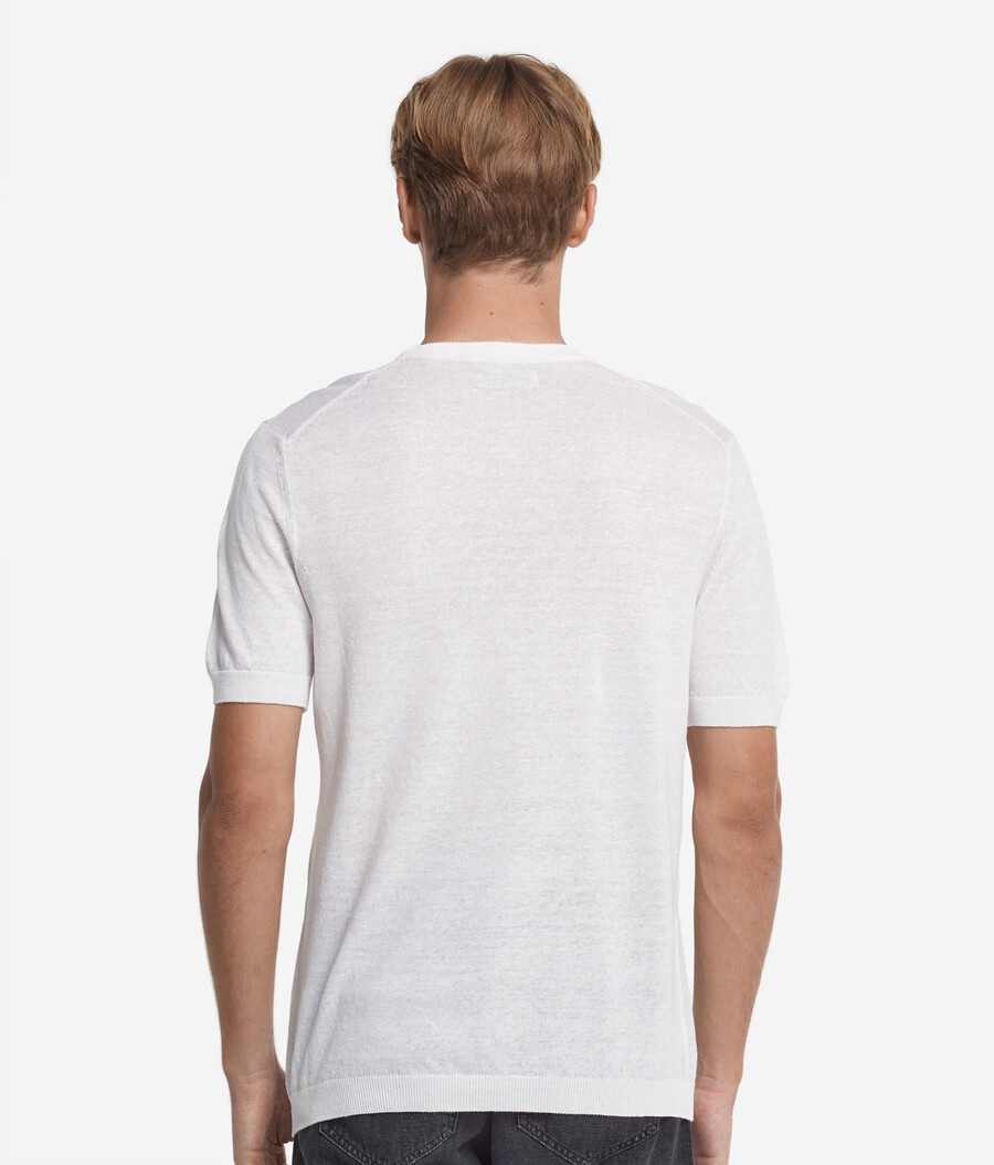 t-shirt i bomull och linne
