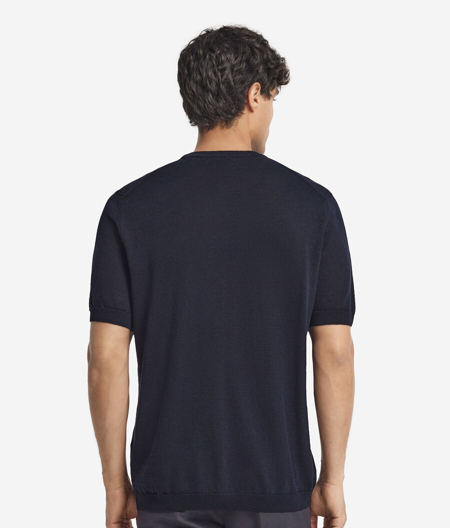 t-shirt i bomull och linne