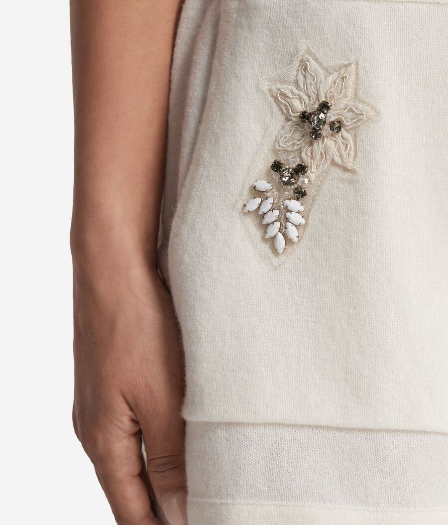 kashmirshorts med blombroderi